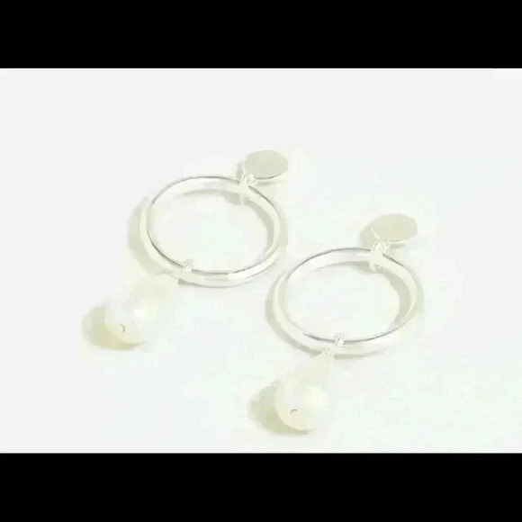 J Crew Pearl Statement Earrings - Picture 1 of 3